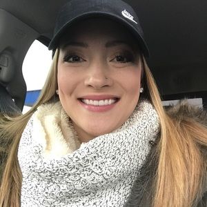 Meet your Posher, Sara